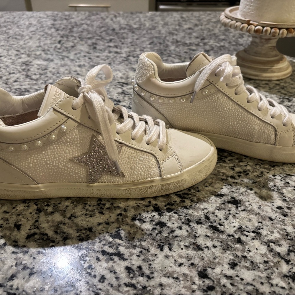 Vintage Havana sneakers